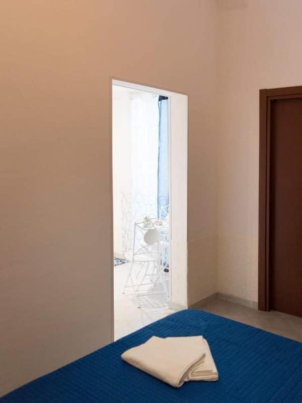 Alexia Domus Hotel Riposto Bagian luar foto